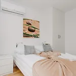 Shortstaypoland Panska Varsó