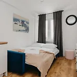 Shortstaypoland Panska *