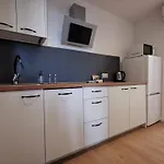 Shortstaypoland Panska Апартаменты *