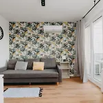 Shortstaypoland Panska Апартаменты *